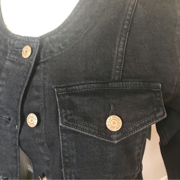 New ! Black Collarless GAP Denim Jacket - Size Large - Picture 3 of 10